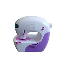 Lade das Bild in den Galerie-Viewer, Nähmaschine Cool MAKER Stich n Style Fashion Studio