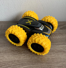 Lade das Bild in den Galerie-Viewer, Ferngesteuertes Auto Silverlit Exost Auto 360 Cross