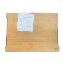 Lade das Bild in den Galerie-Viewer, Schneidebrett naturlik XL mit magnetischen Auffangschalen
