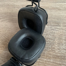 Lade das Bild in den Galerie-Viewer, On Ear Bluetooth Kopfhörer Marshall Major IV
