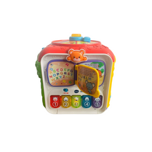 Lade das Bild in den Galerie-Viewer, Baby Entdeckerwürfel, interaktiver Spielwürfel mit Musik, VTech
