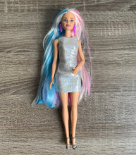 Lade das Bild in den Galerie-Viewer, Barbie-Puppe, Einhorn-Barbie-Puppe mit Meerjungfrauenhaar
