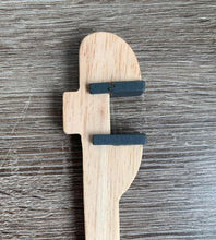Lade das Bild in den Galerie-Viewer, Small foot Werkzeugkoffer aus Holz
